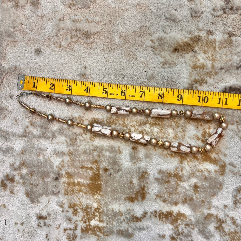 Elegant Brown and Gold Beaded Necklace - Picture 6 of 6